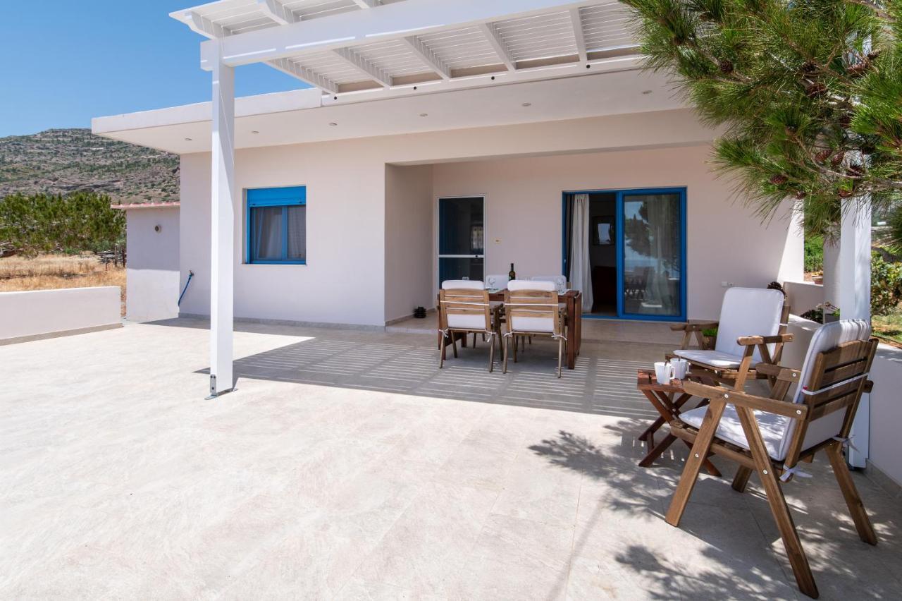 Sea View Pine House Villa Makrýgialos Екстериор снимка